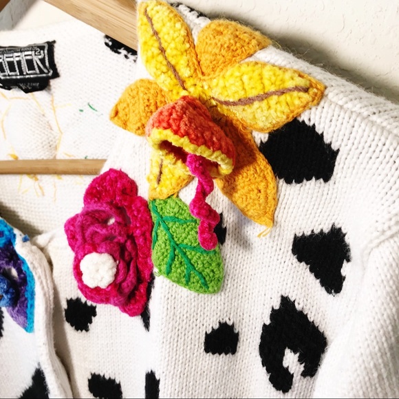 90s Vintage Hand Knit Spring Ugly Sweater Floral - Picture 4 of 8